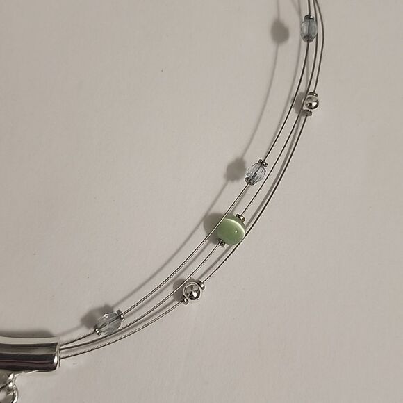 Green Stone Wire Necklace Womens Diamond Shame with Matching Earrings - Picture 4 of 6